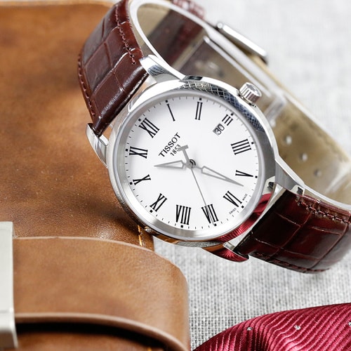 TISSOT/天梭手表 T-CLASSIC系列時(shí)尚潮流皮帶男表T033.410.16.013.01