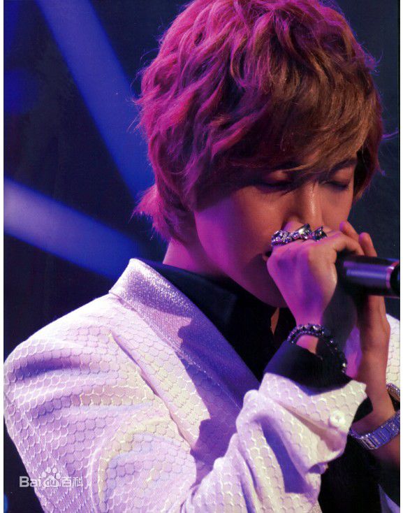 http://m.fjsenfa.cn/pics/star/pic/24c2ff2b35e42a213027cc74264f29d5.jpg