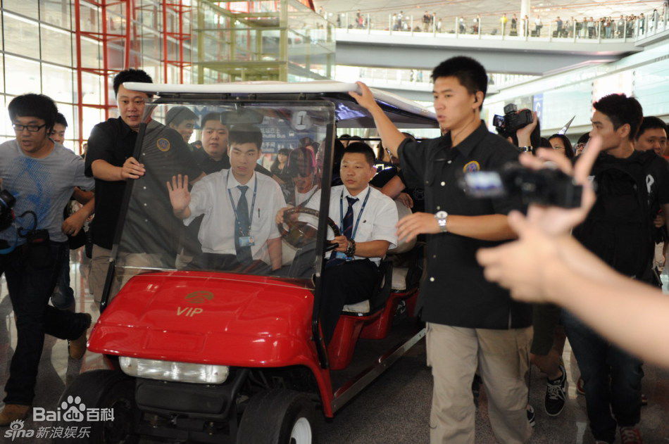 http://m.fjsenfa.cn/pics/star/pic/307bc8df54c02a0ae0a028db6297d1cc.jpg