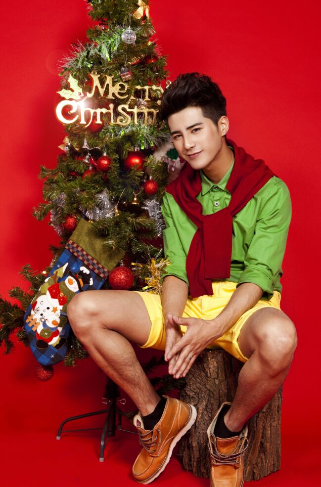 http://m.fjsenfa.cn/pics/star/pic/6ac34ac9a7d4ea516f5f4c76878509f0.jpg