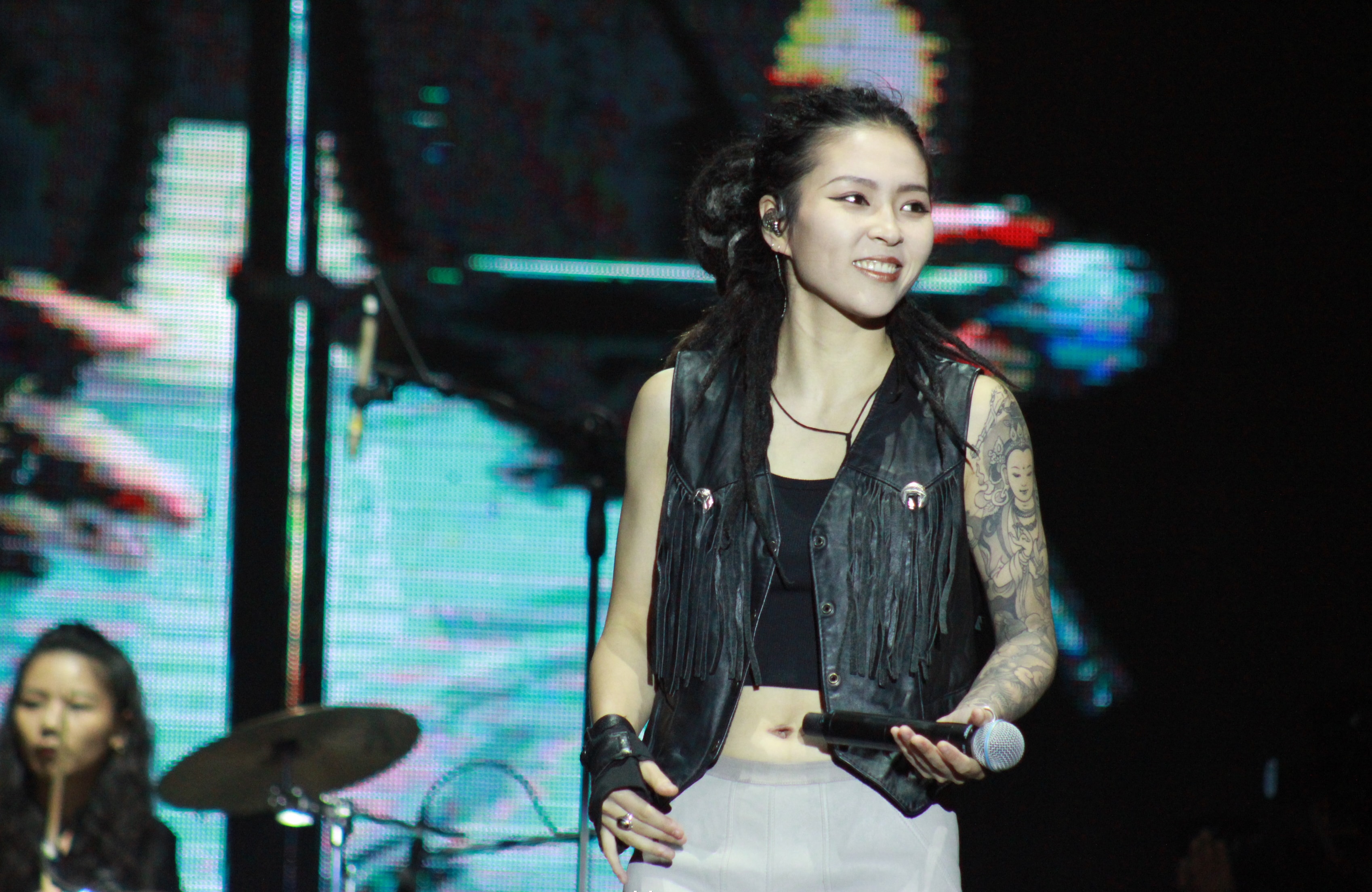 http://m.fjsenfa.cn/pics/star/pic/6b64/ba9599d1f4ffdaaf1918844743ca.jpg