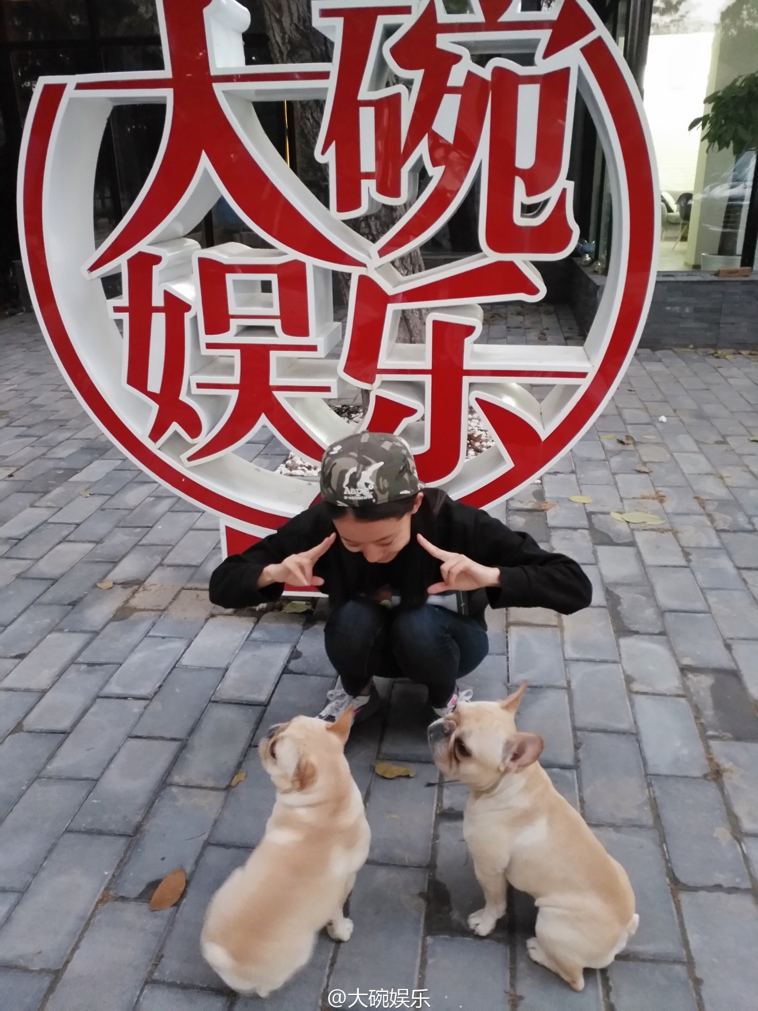 http://m.fjsenfa.cn/pics/star/pic/73bc394cd38cc31c461237b1fd215fd6.jpg