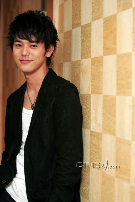http://m.fjsenfa.cn/pics/star/pic/7e6a/291f96fc003803587ec272a945b9.jpg