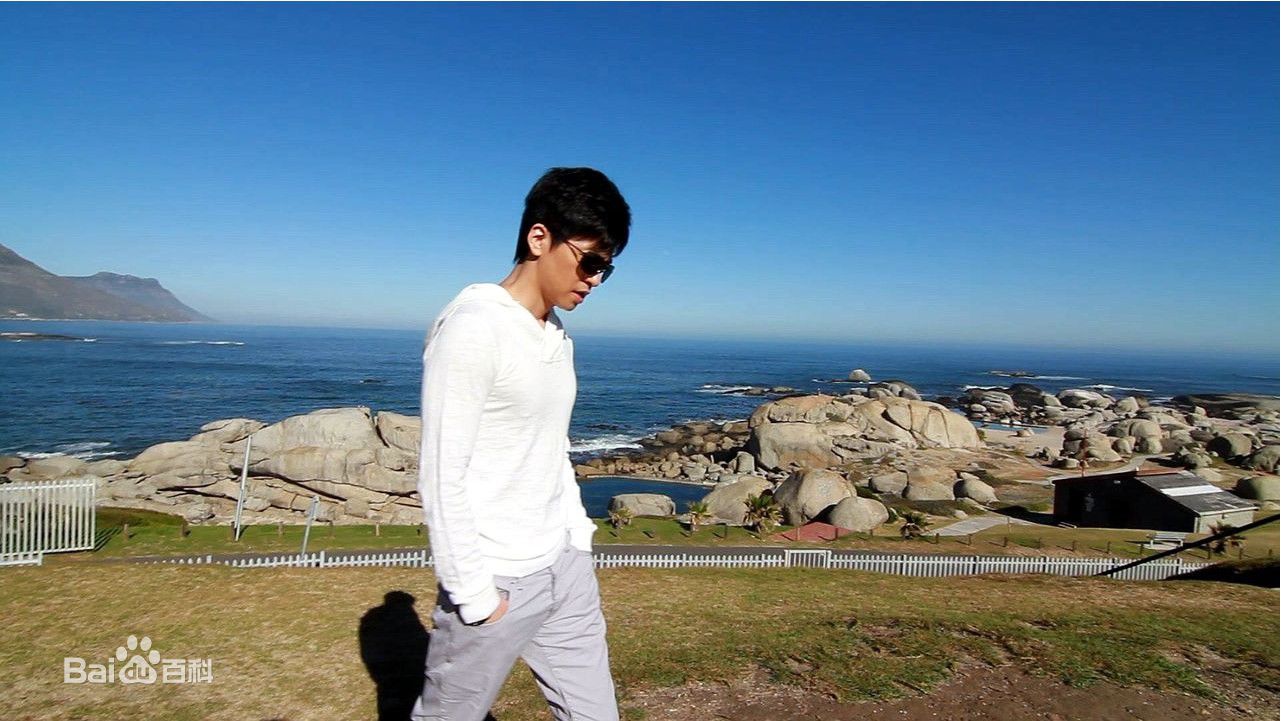 http://m.fjsenfa.cn/pics/star/pic/9bdaefd326da190122290a1e6b540e15.jpg