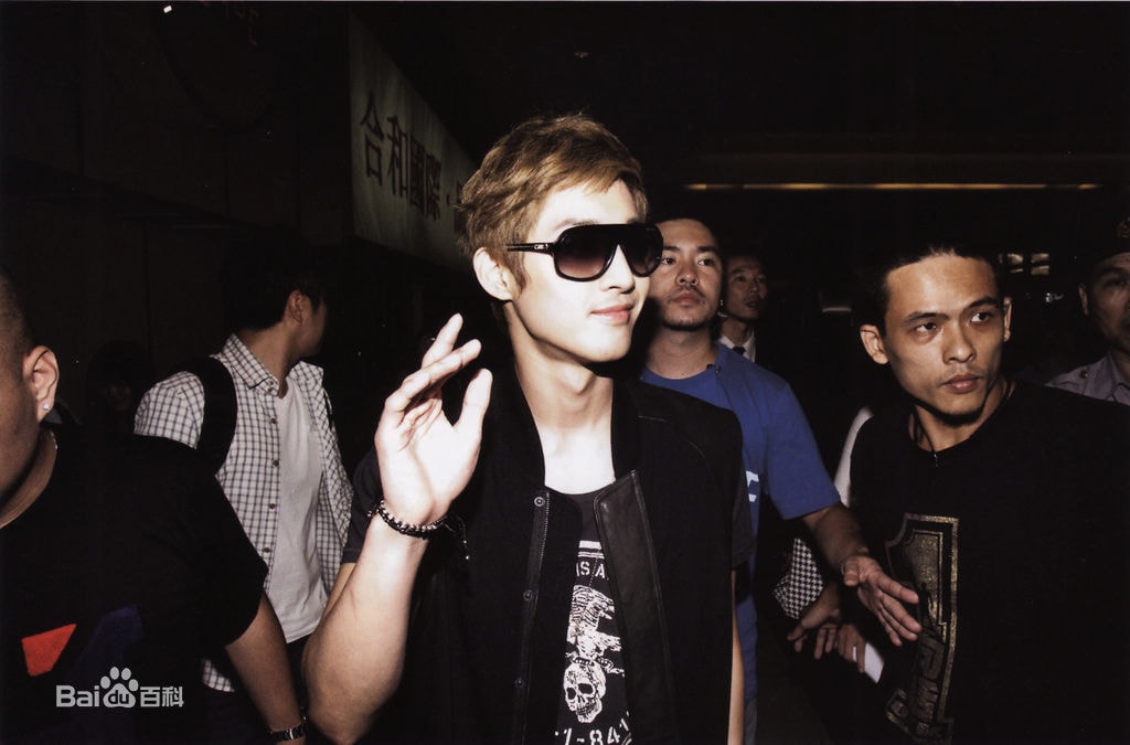 http://m.fjsenfa.cn/pics/star/pic/ae67d89ecf80da889668abde906733e1.jpg