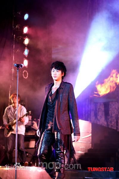 http://m.fjsenfa.cn/pics/star/pic/cf2ed22d0e246acaab119f753160c828.jpg