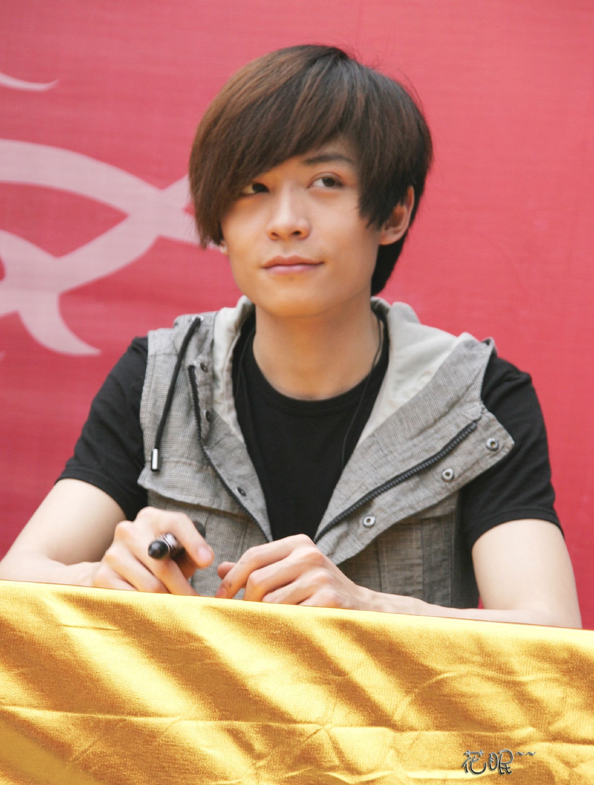 http://m.fjsenfa.cn/pics/star/pic/fa8a/94ce21942c44c45a657a6d674dfa.jpg